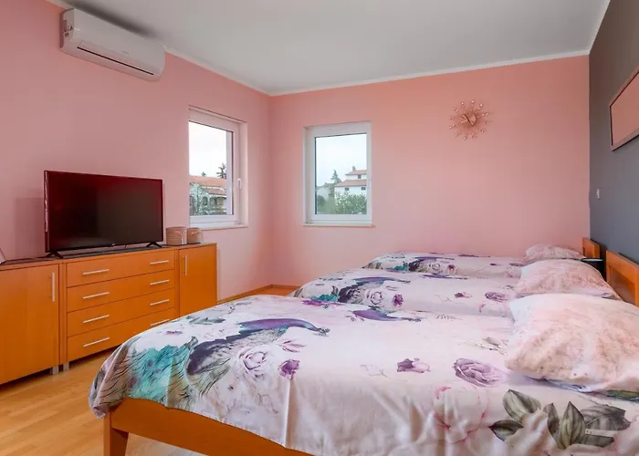 빌라 Deep Blue Porec Musalez